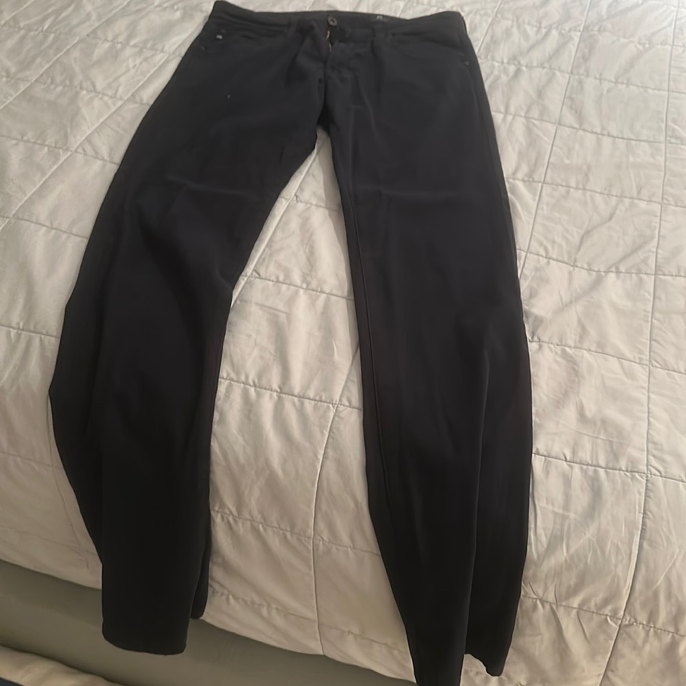 Men’s AG navy Tellis modern slim pants size 31x34, excellent condition.
